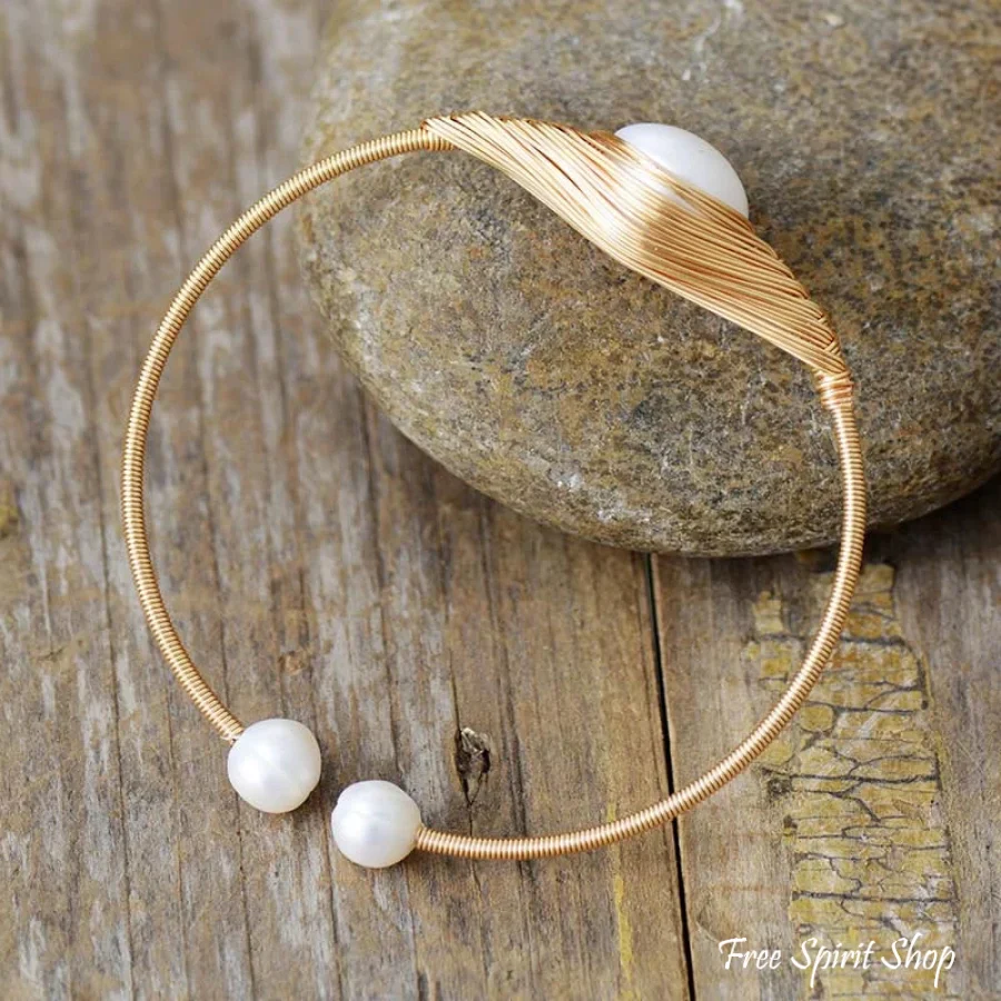 Handmade Freshwater Pearl Braided Gold Cuff Bracelet - Image 3