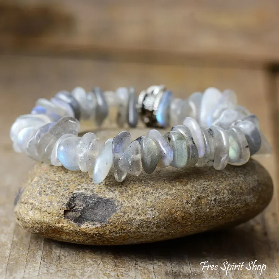 Labradorite Chip Beaded Bracelet with Heart Charm - Image 3