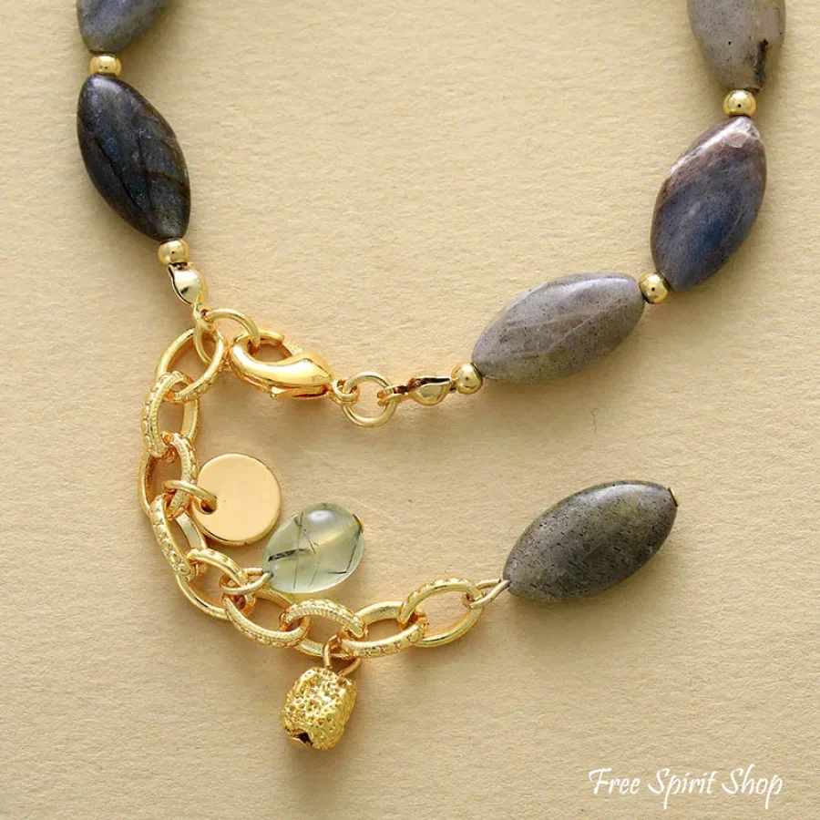 Natural Labradorite Oval Bead Bracelet - Image 4