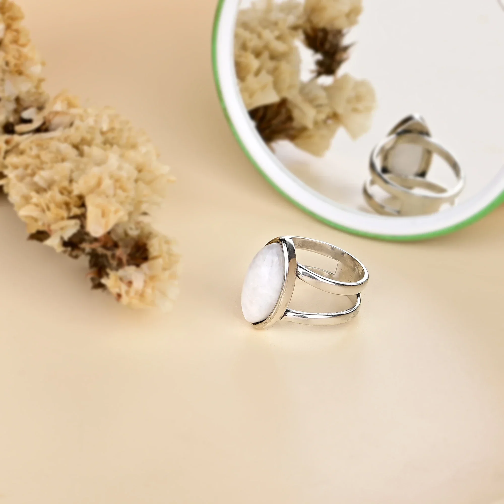 Natural Moonstone Almond Shape Silver Ring - Image 8
